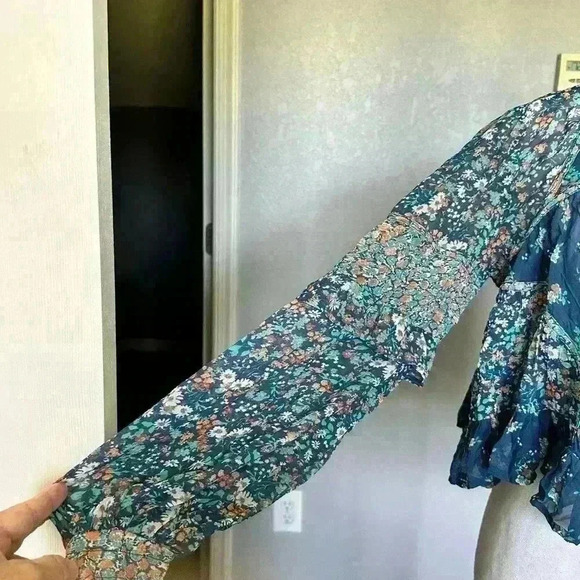 Anthropologie NWT Boho Blue Floral Sheer Babydoll Cropped Oversized Blouse XS - Picture 9 of 10